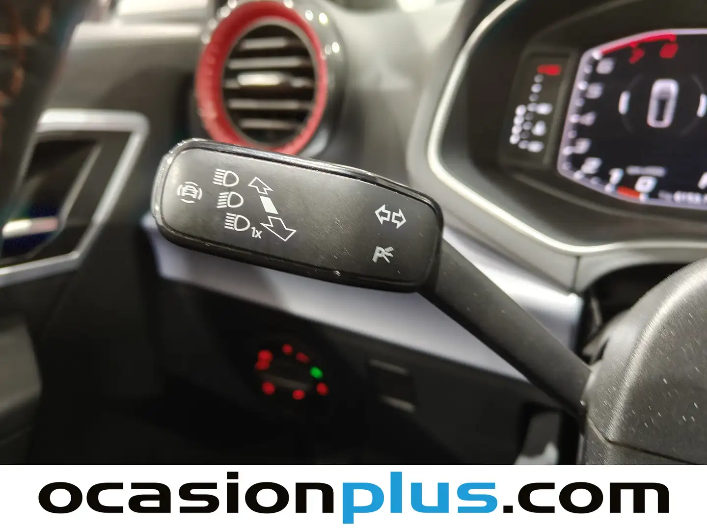 Foto Seat Arona SEAT Arona 1.5 TSI FR Plus DSG (150 CV)