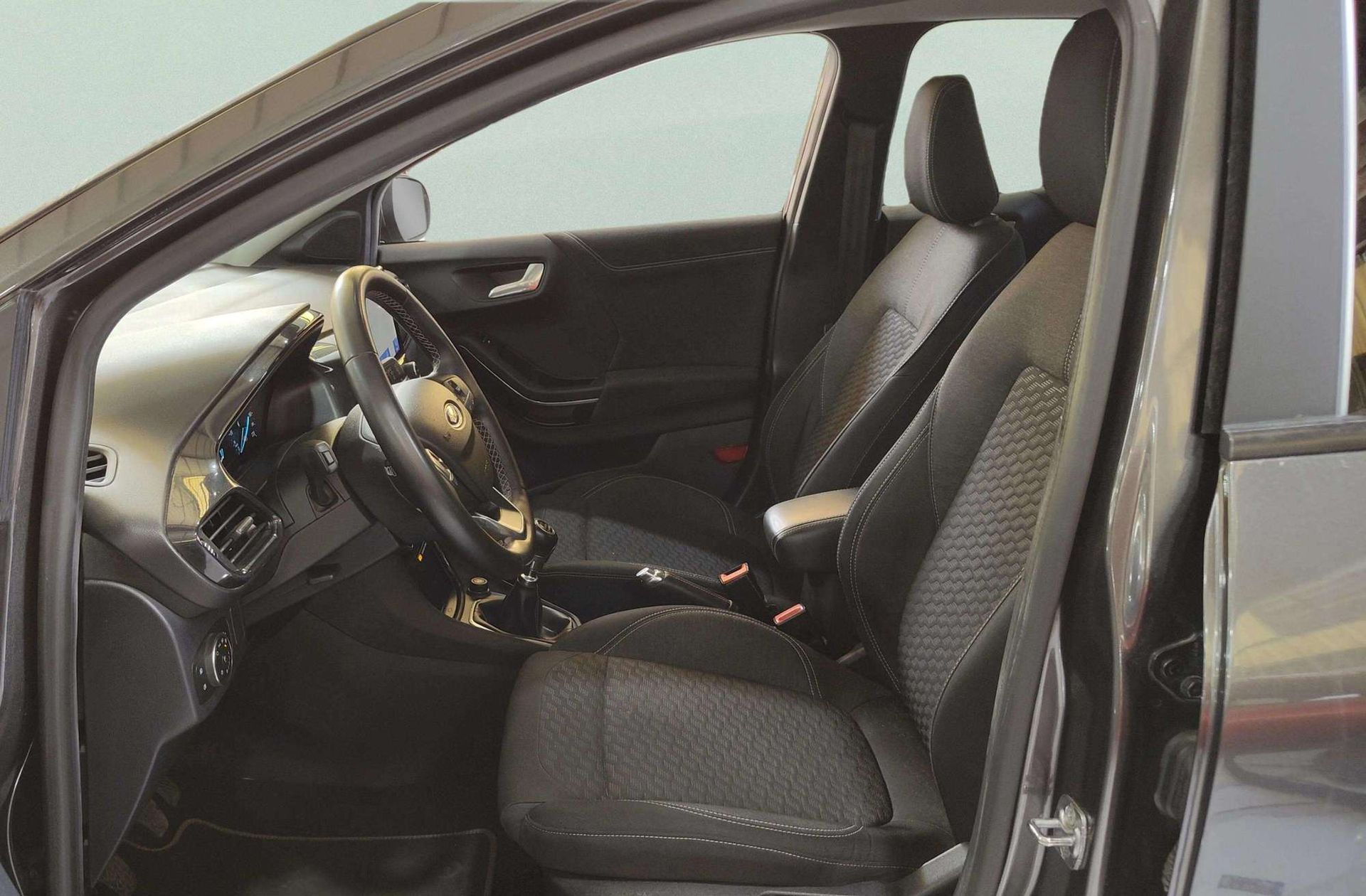 Ford Puma 1.0 EcoBoost MHEV Titanium - foto 10