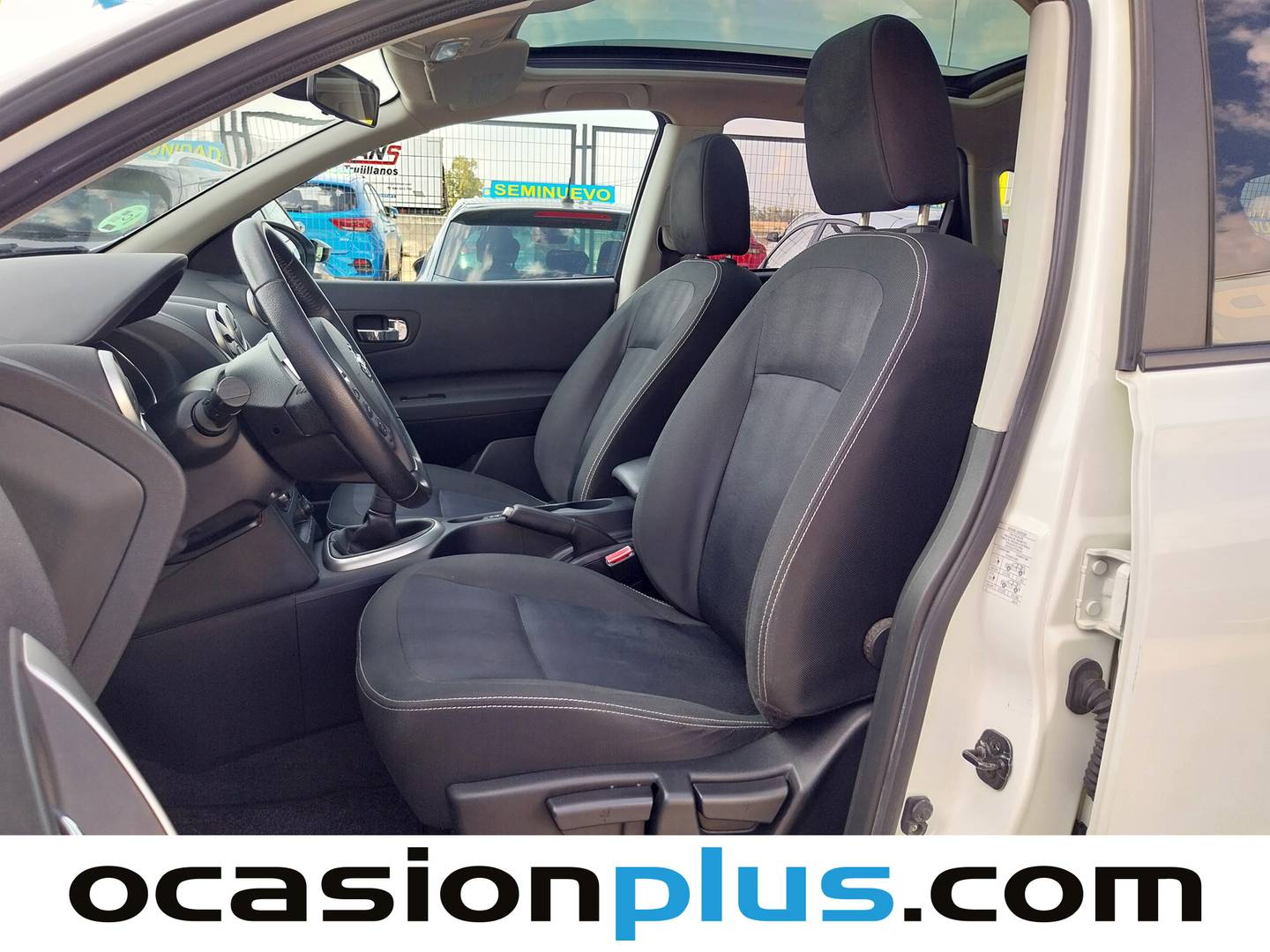 Foto asientos delanteros Nissan QASHQAI Nissan Qashqai 1.6 S&S Tekna Sport 4X2 (117 CV)