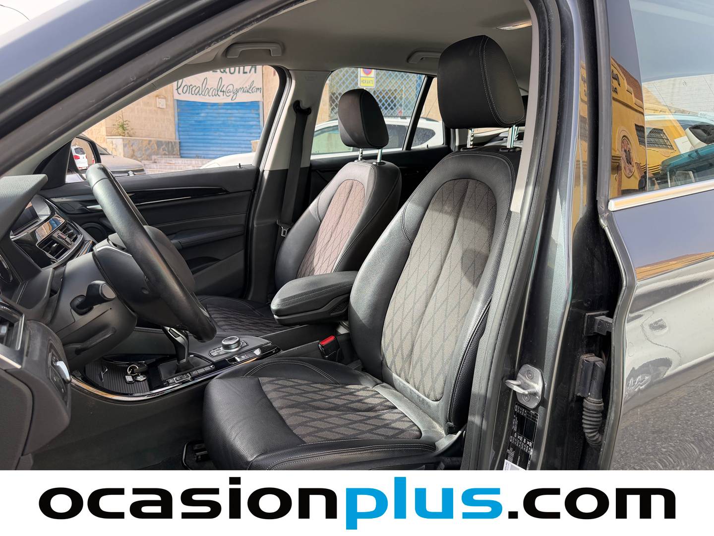 Foto asientos delanteros BMW X1 BMW X1 sDrive18d (150 CV)