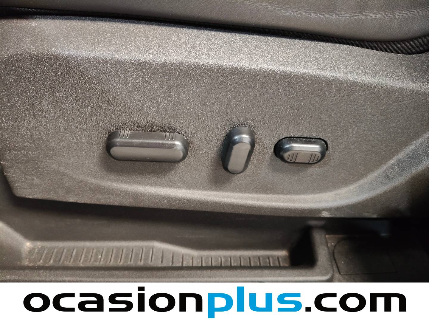 Accesorios del Ford Kuga Ford Kuga 2.0 TDCi S&S Titanium S 4x4 (180 CV)