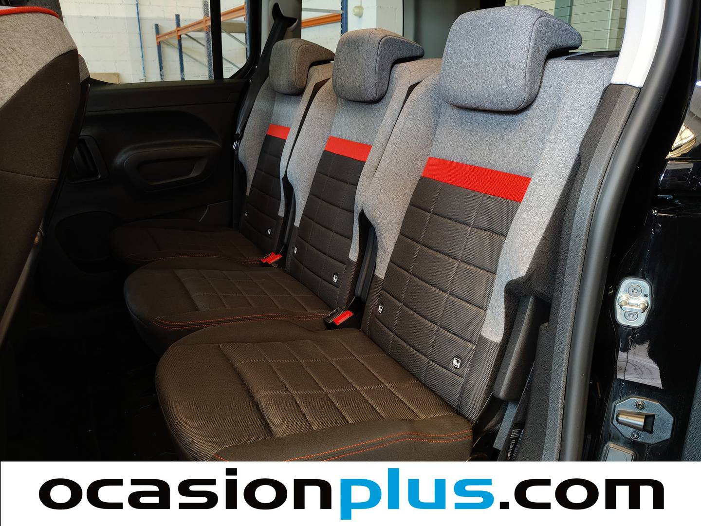 Foto asientos traseros Citroën Berlingo Citroën Berlingo BlueHDi 130 S&S Talla M Max Auto (130 CV)