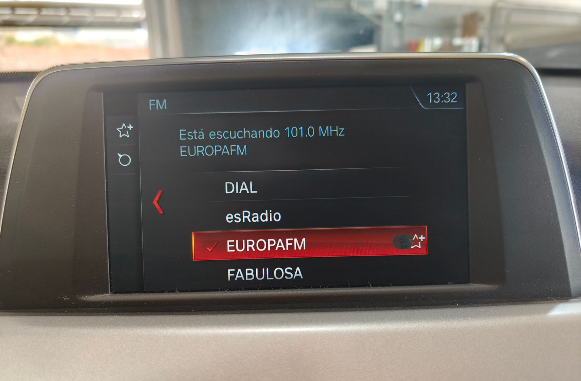 BMW X1 sDrive18d - foto 34