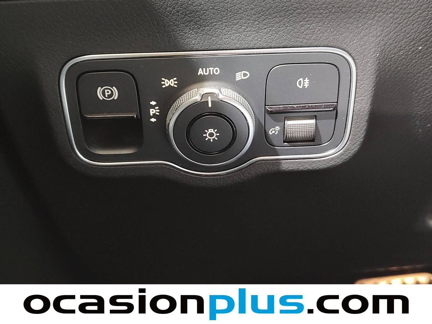 Foto Mercedes GLA Mercedes-Benz GLA GLA 220 d 4Matic (190 CV) Pack AMG