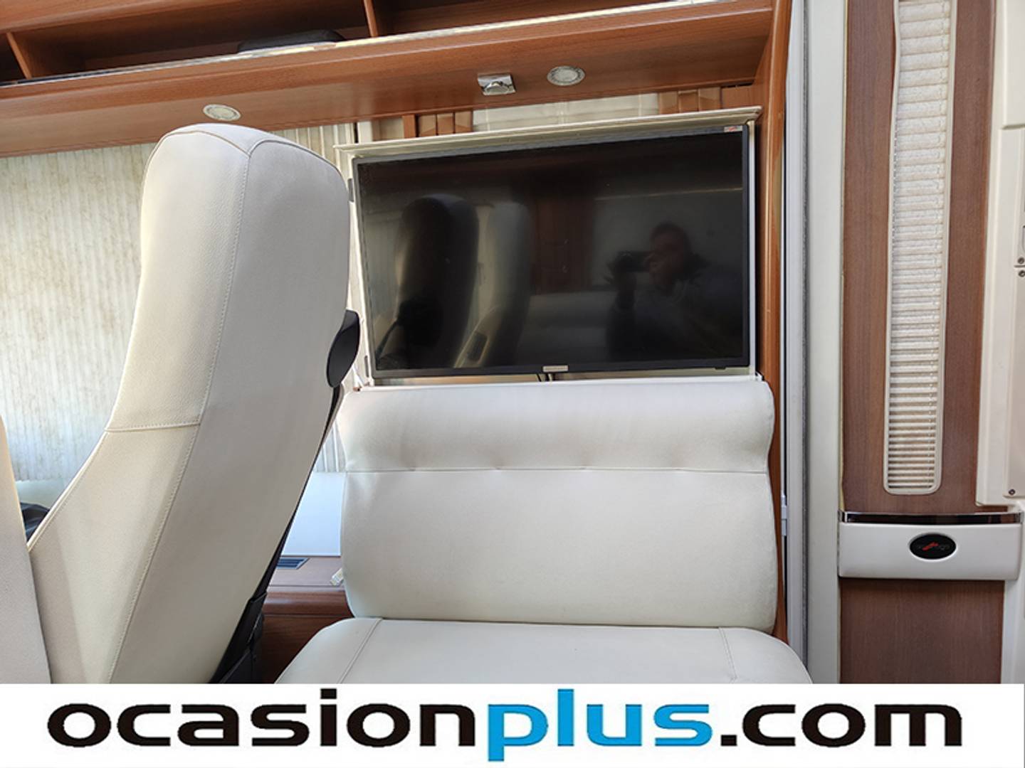 Foto Carthago Chic E line Carthago Chic E line I51Q Liner (177 CV) 4 Plazas