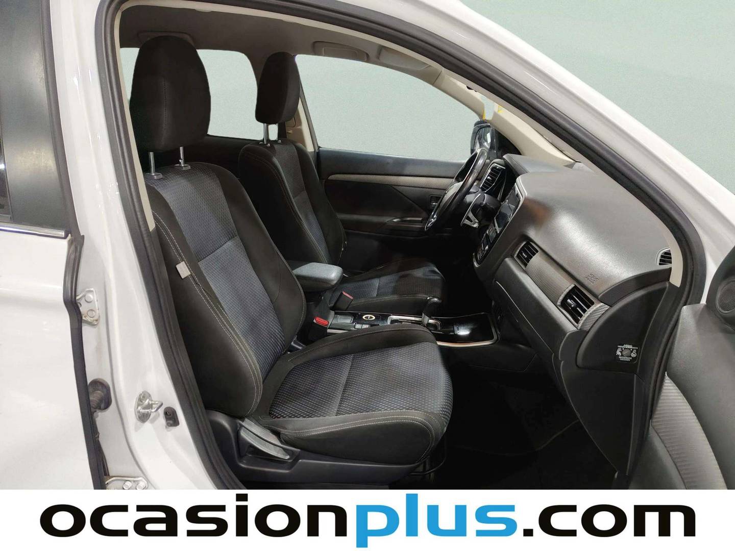 Mitsubishi Outlander Mitsubishi Outlander 220 DI-D Motion 4WD (150 CV) 7 Plazas diésel