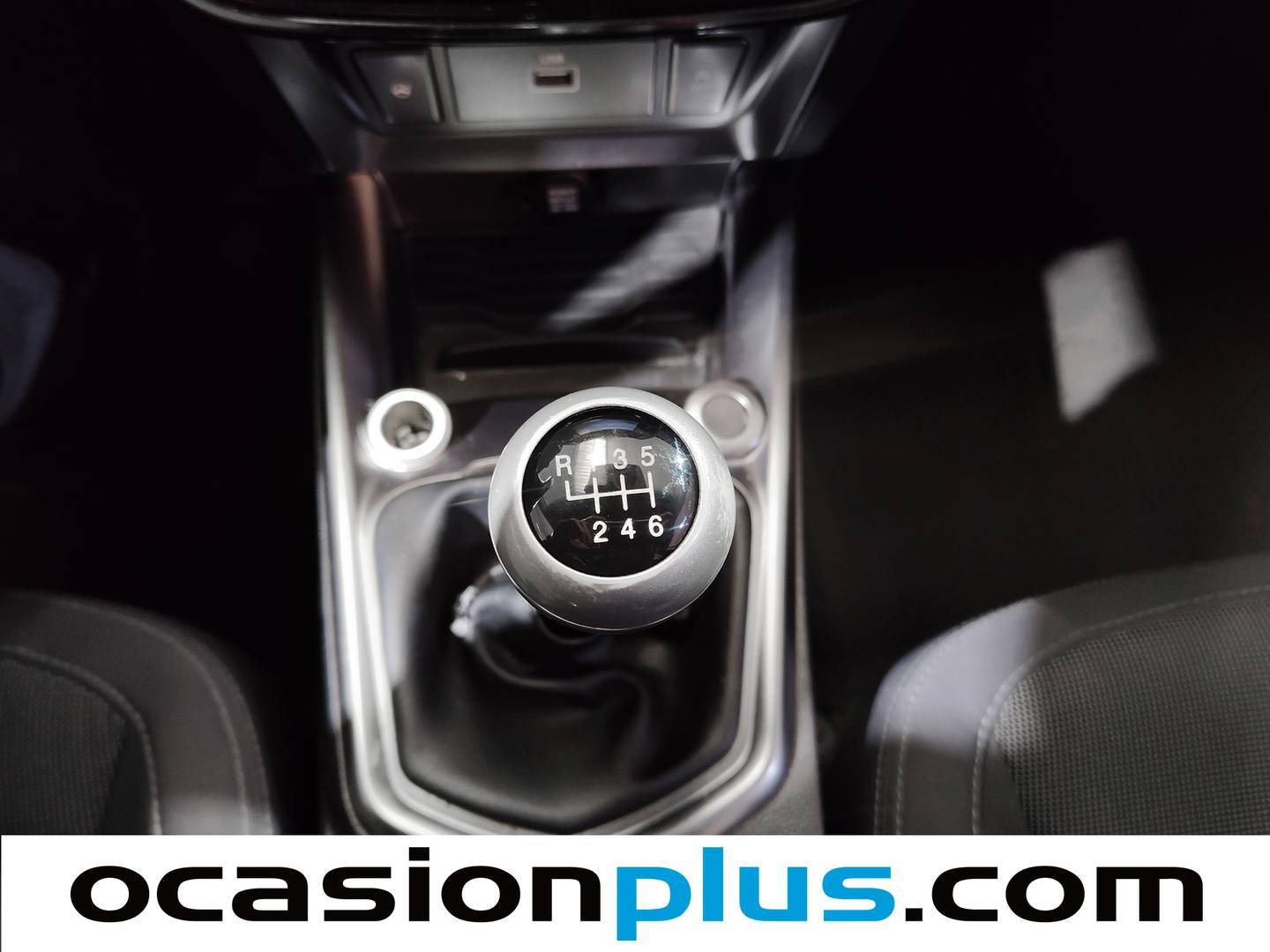 Foto SsangYong Tivoli Ssangyong Tivoli G12T Urban Plus (128 CV)