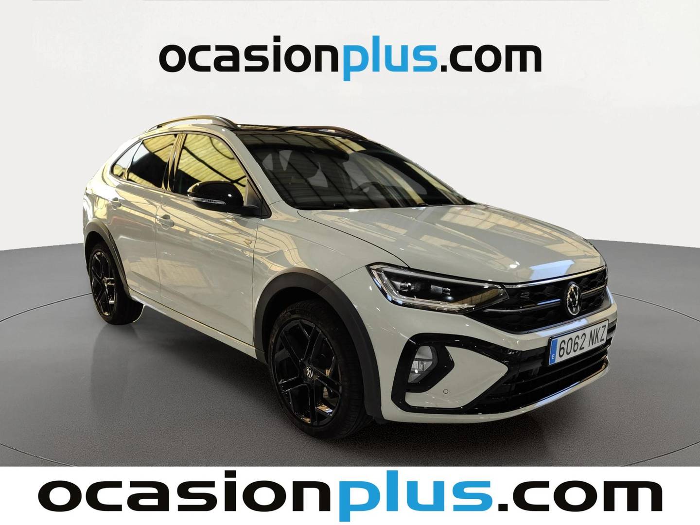 Foto delantera Volkswagen Taigo Volkswagen Taigo R-Line 1.0 TSI (116 CV) DSG derecha