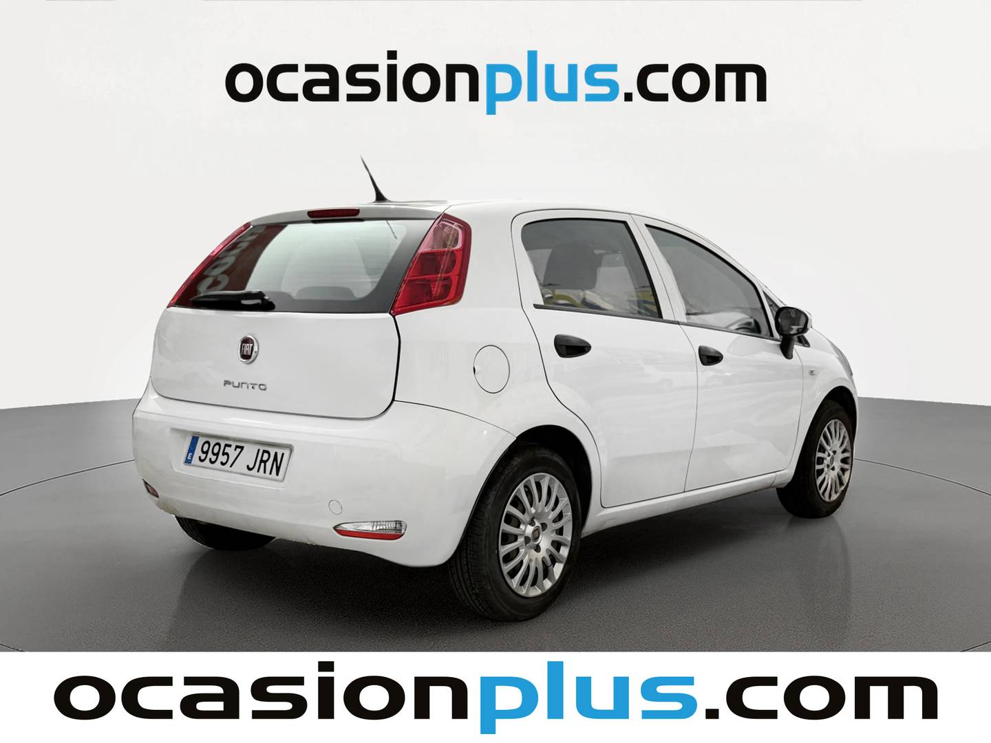 Foto trasera Fiat Punto Fiat Punto 1.2 8v S&S Gasolina Pop (69 CV) derecha