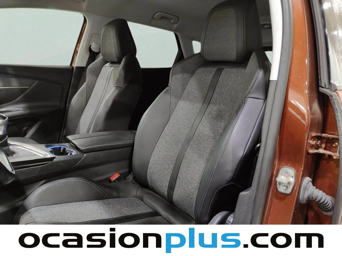 Extras y acabados del Peugeot 3008 Peugeot 3008 PureTech 130 S&S Allure (130 CV)