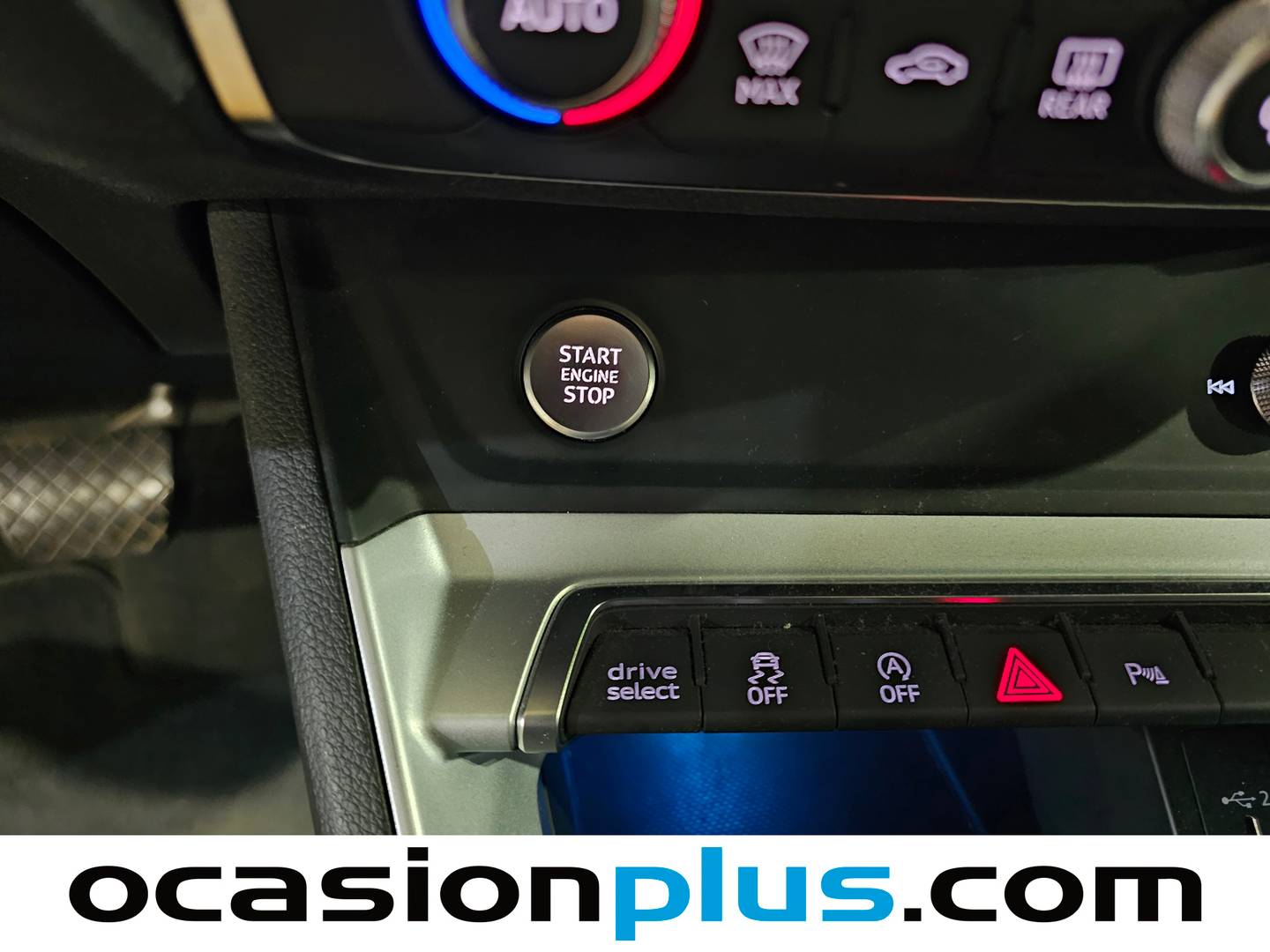 Audi Q3 Audi Q3 Black line 35 TFSI (150 CV) S tronic PACK S-LINE de segunda mano