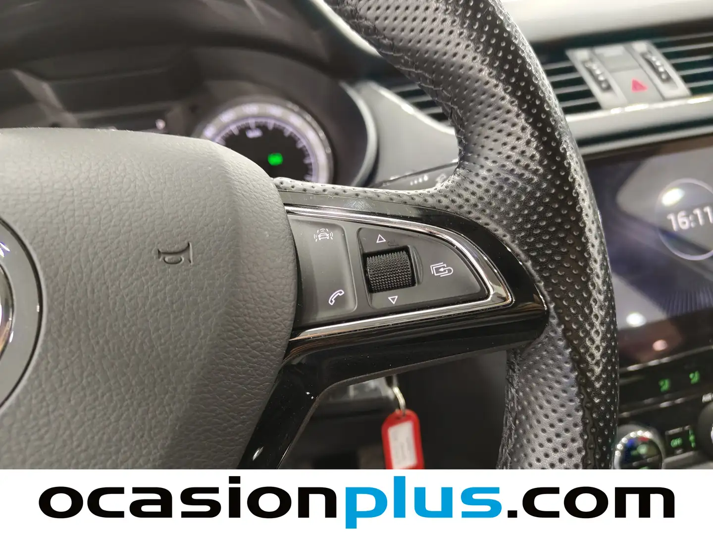 Foto Skoda Octavia Skoda Octavia 1.6 TDI CR Ambition DSG (115 CV)