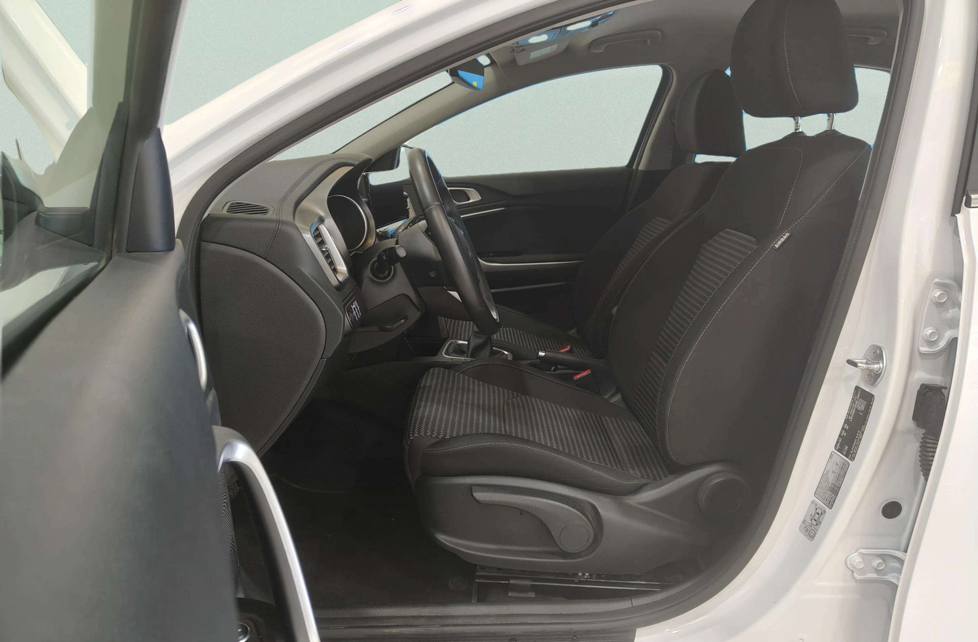 Kia Ceed 1.0 T-GDi Drive - foto 9