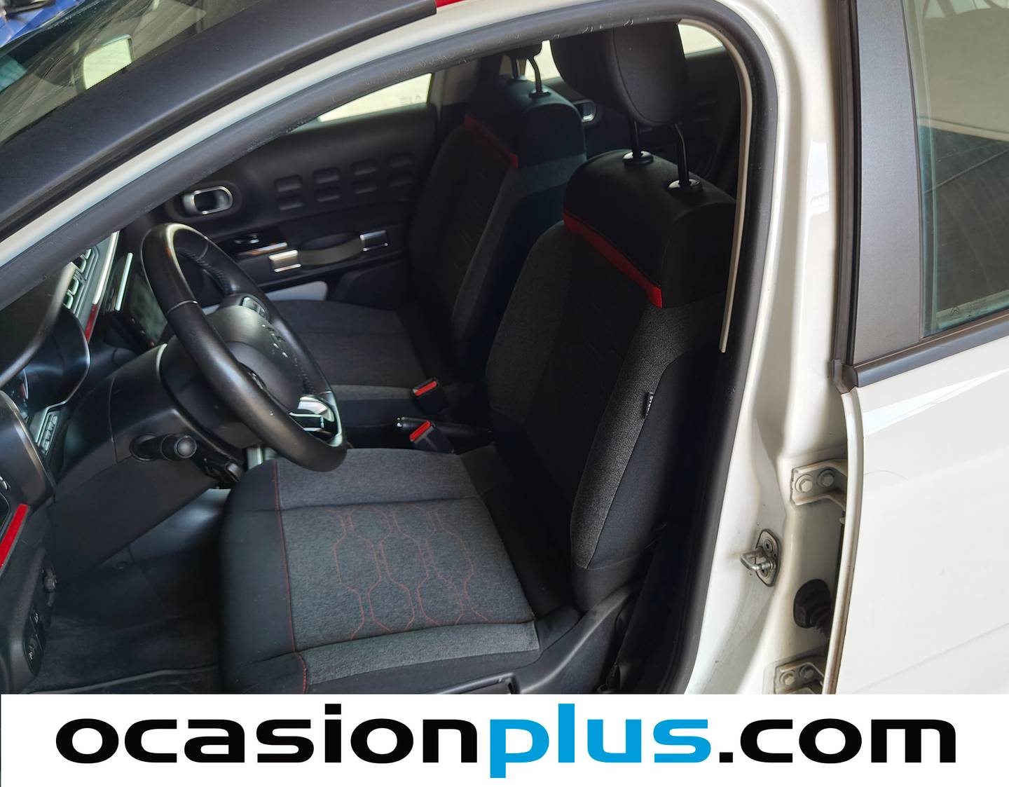Foto asientos delanteros Citroën C3 Citroën C3 PureTech 82 Feel (83 CV)