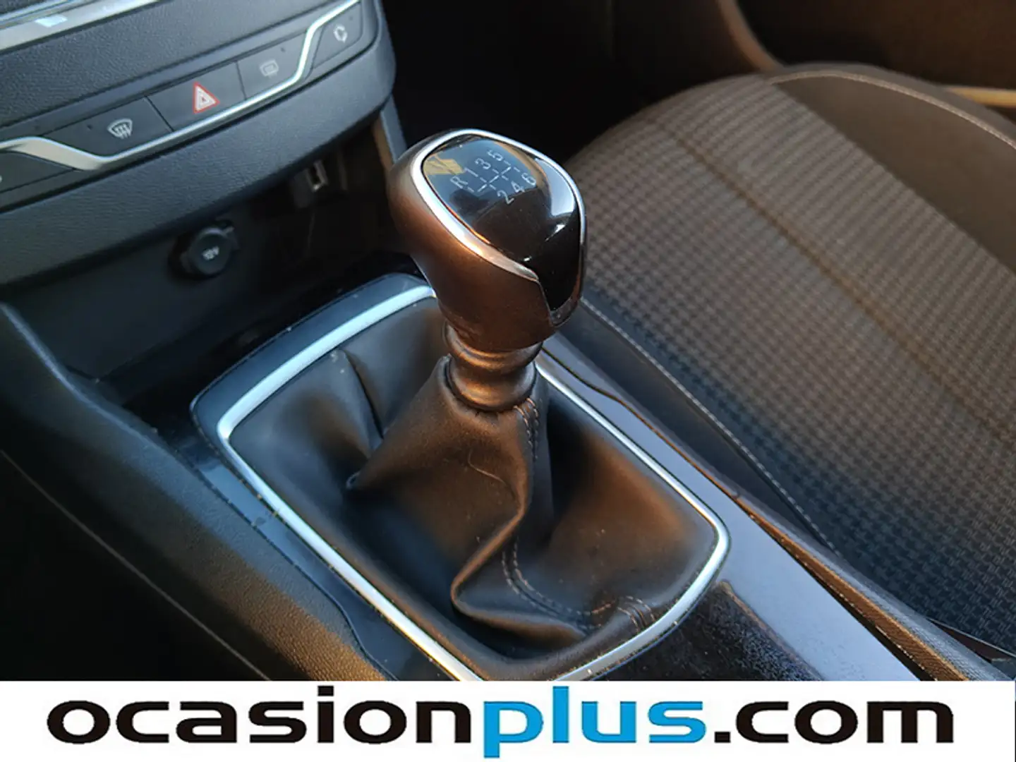 Foto Peugeot 308 Peugeot 308 PureTech 110 S&S Active Pack  (110 CV)