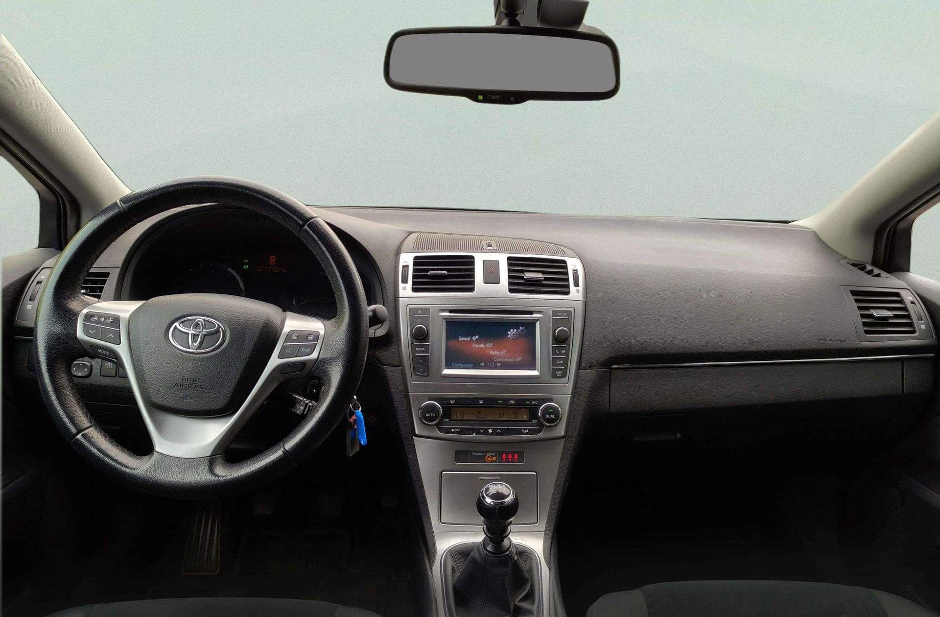 Toyota Avensis 120D Cross Sport Advance - foto 6