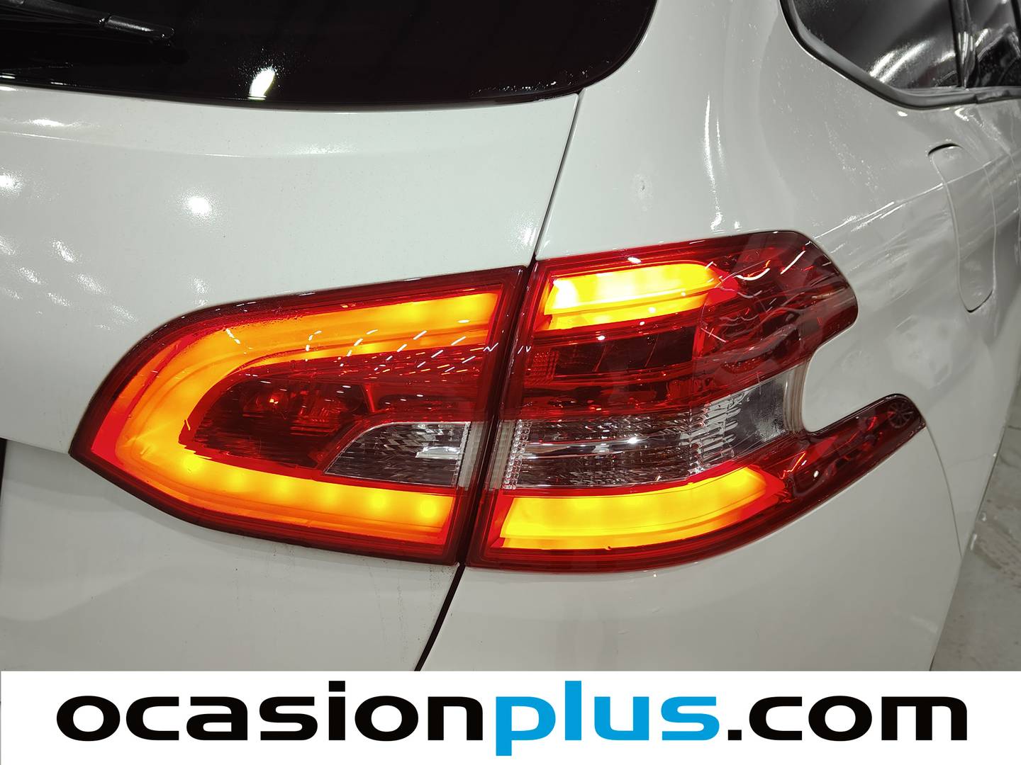 Foto Peugeot 308 Peugeot 308 SW SW BlueHDI 130 S&S Style EAT8 (130 CV)