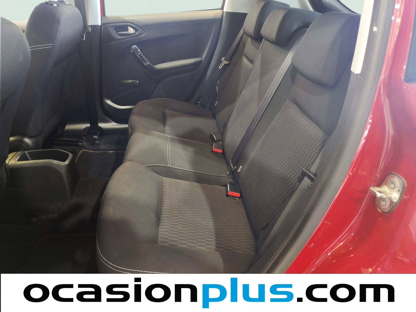 Foto asientos traseros Peugeot 208 Peugeot 208 1.2L PureTech Style (82 CV)