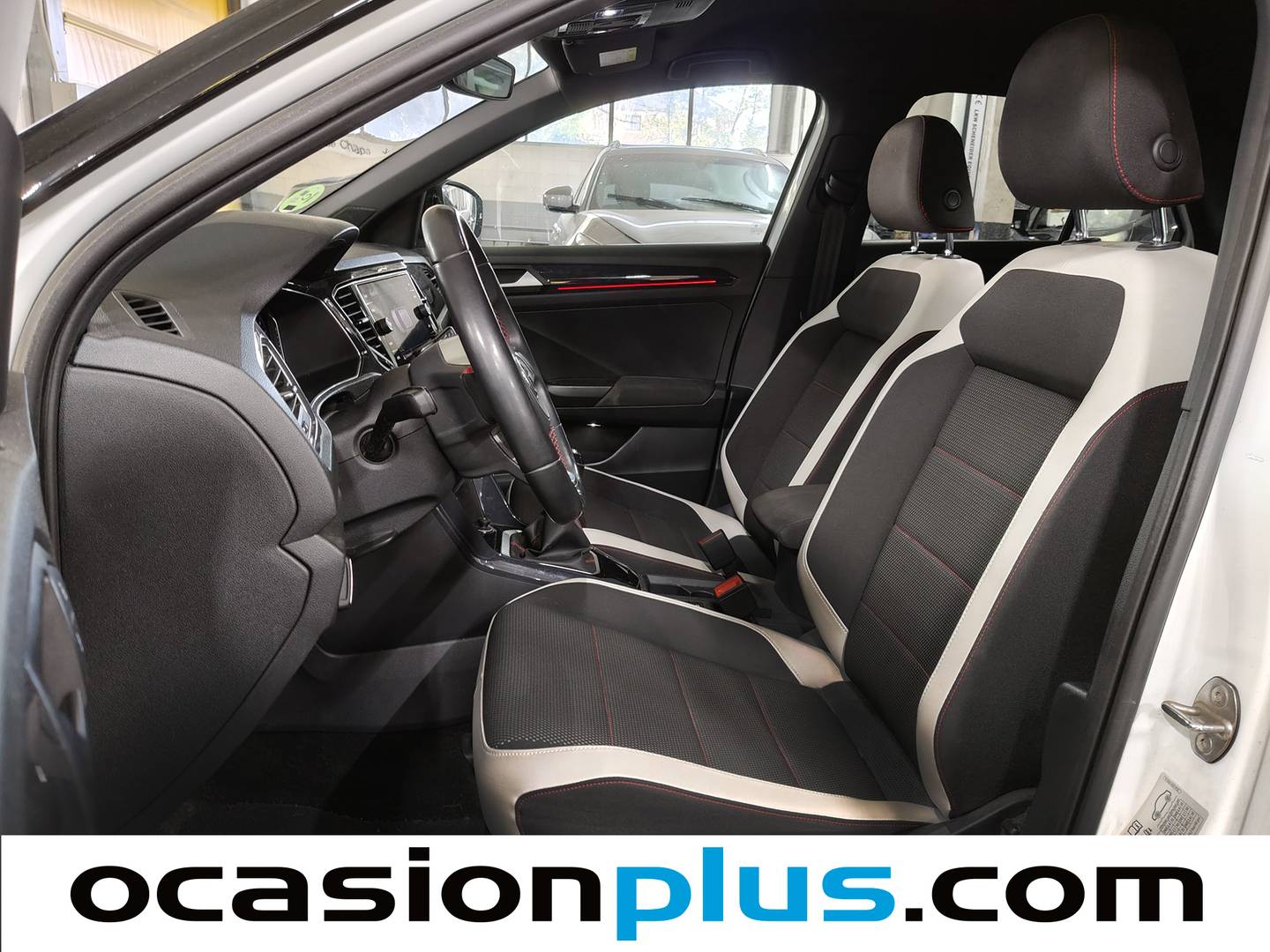 Foto asientos delanteros Volkswagen T-Roc Volkswagen T-Roc Sport 1.5 TSI (150 CV)