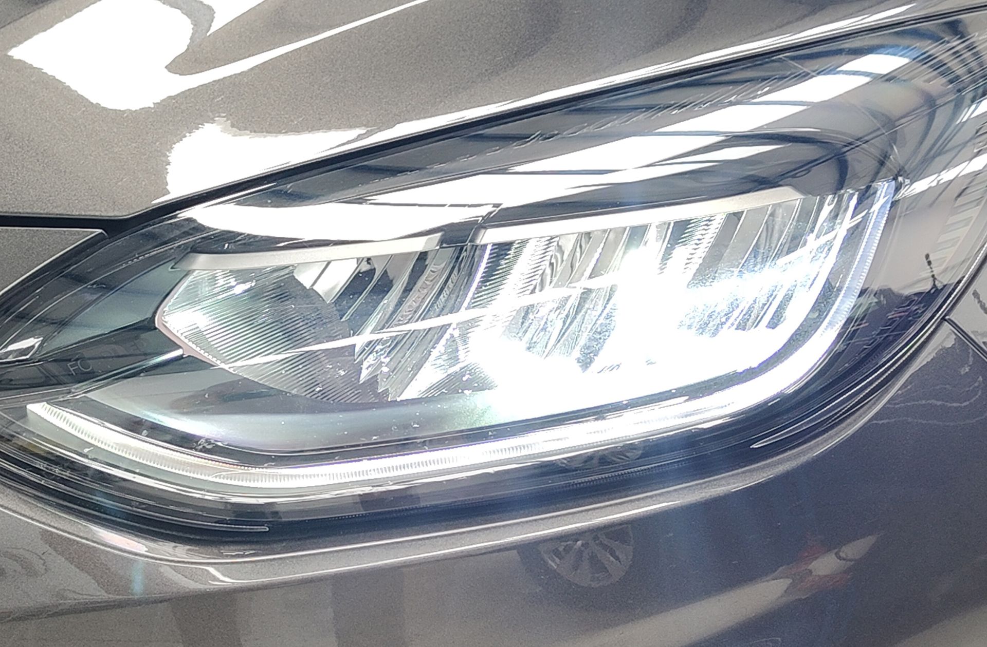 Ford Fiesta 1.0 EcoBoost ST-Line - foto 12