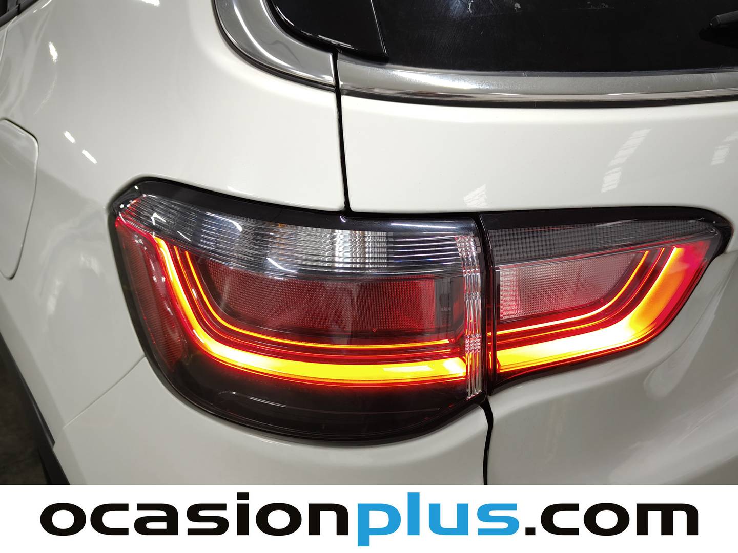 Foto Jeep Compass Jeep Compass 1.3 PHEV Limited AWD AT 140 kW (190 CV)