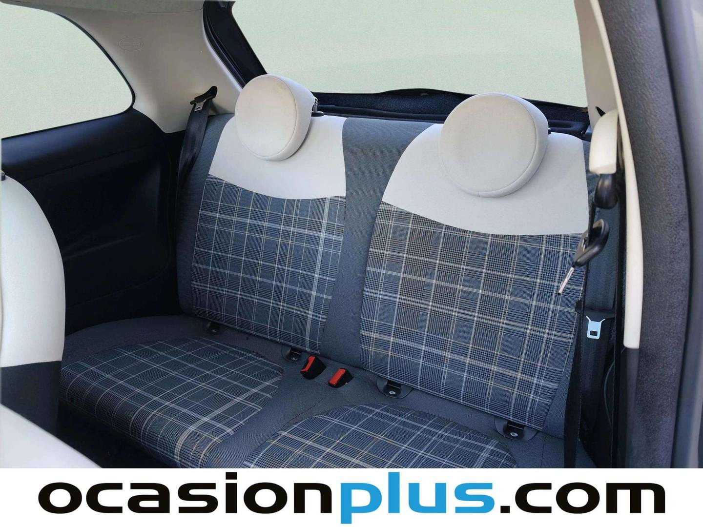 Foto asientos traseros Fiat 500 Fiat 500 1.0 6v GSE Lounge (70 CV)
