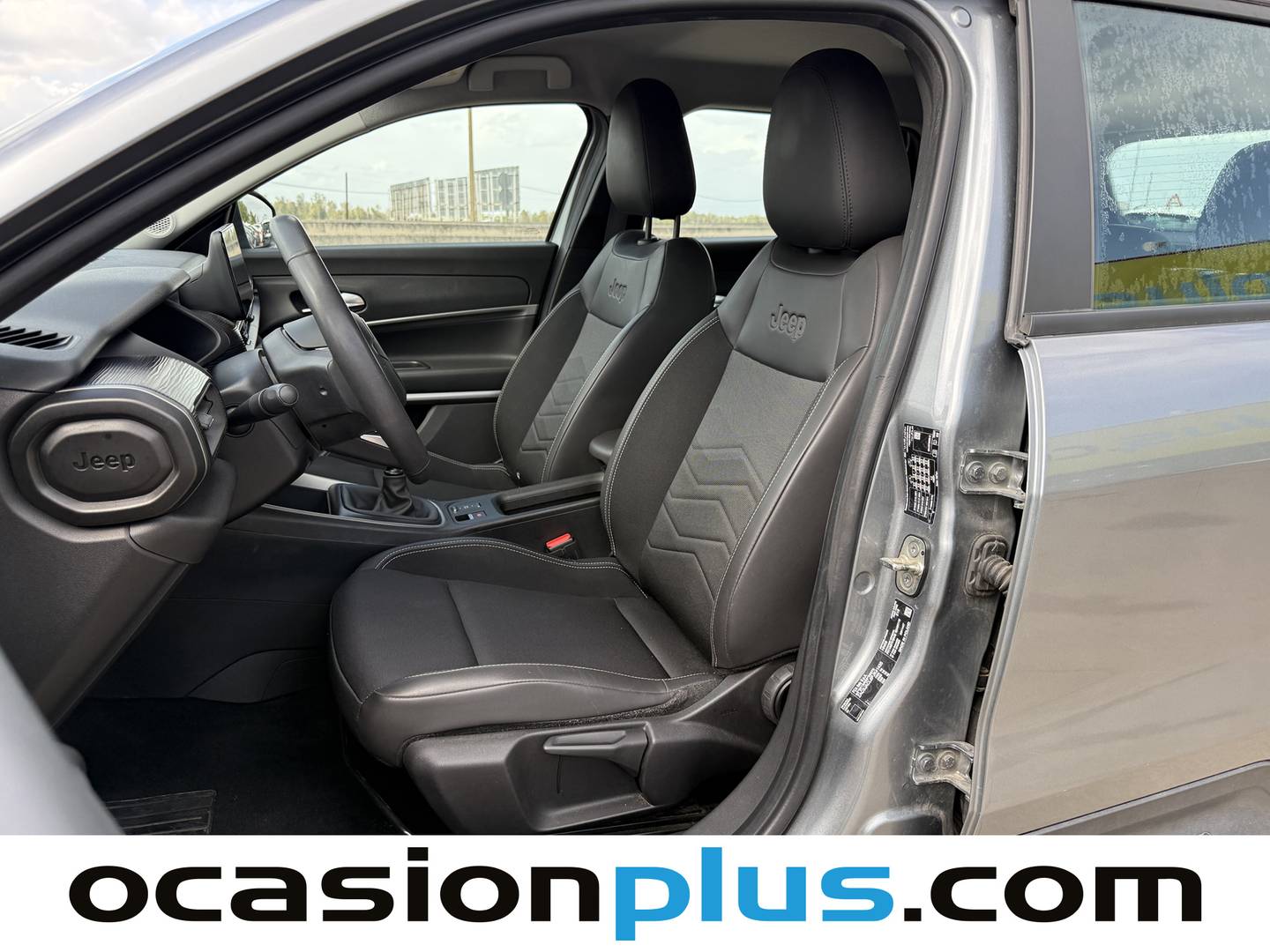 Foto asientos delanteros Jeep Avenger Jeep Avenger 1.2 G Altitude (100 CV)