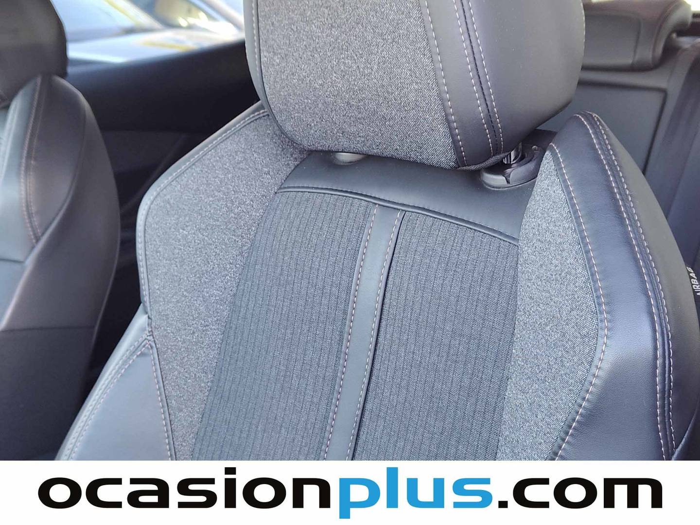 Extras y acabados del Peugeot 3008 Peugeot 3008 PureTech 130 S&S GT Line (130 CV)