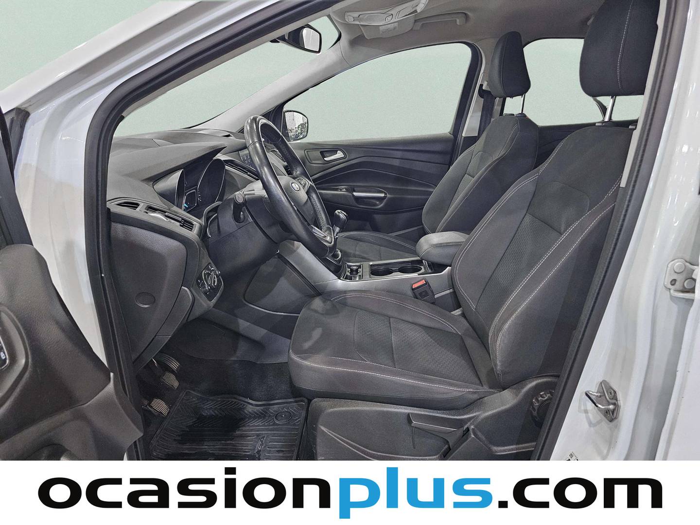 Foto asientos delanteros Ford Kuga Ford Kuga 1.5 EcoBoost Trend+ 4x2 (150 CV)