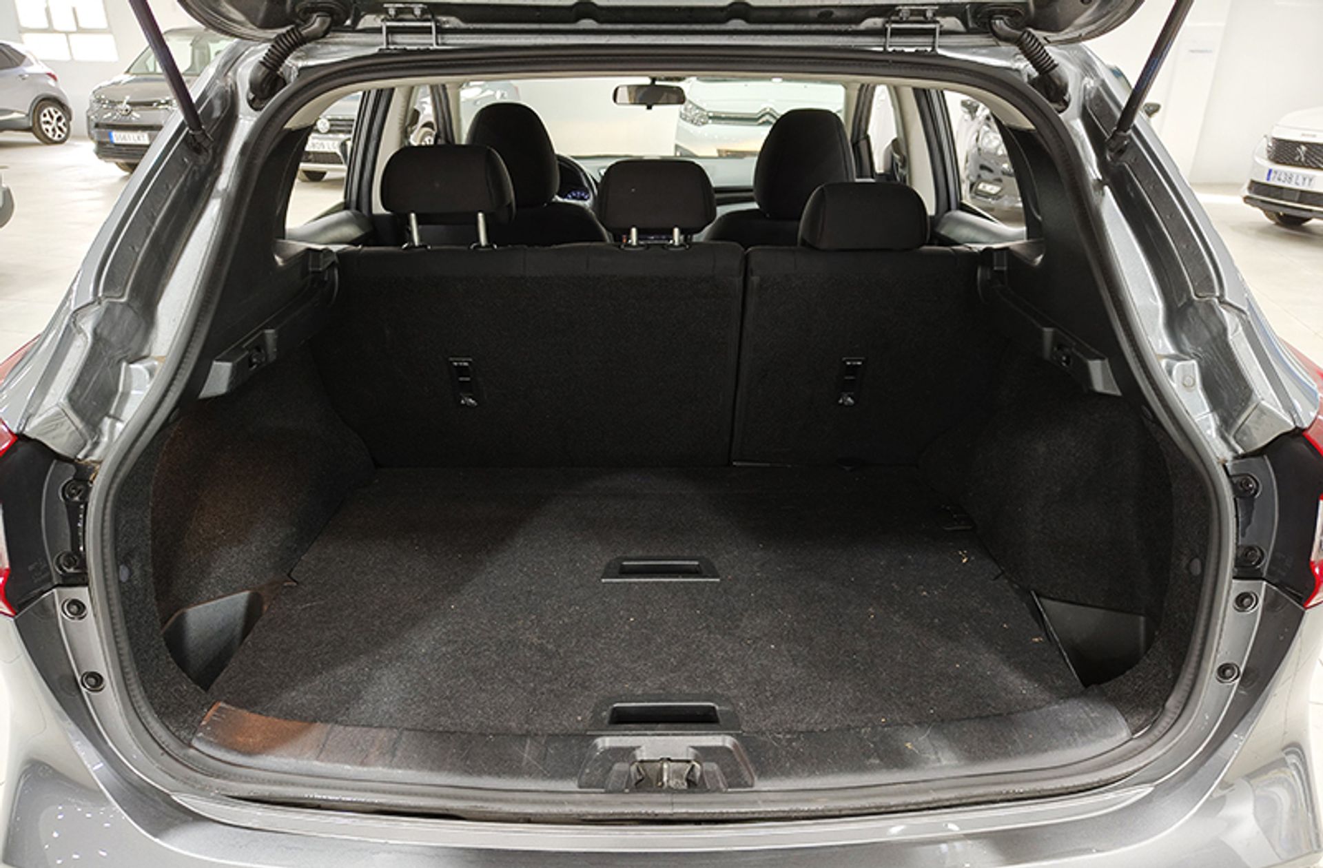 Nissan Qashqai DIG-T 115 Acenta 4x2 XTronic - foto 13