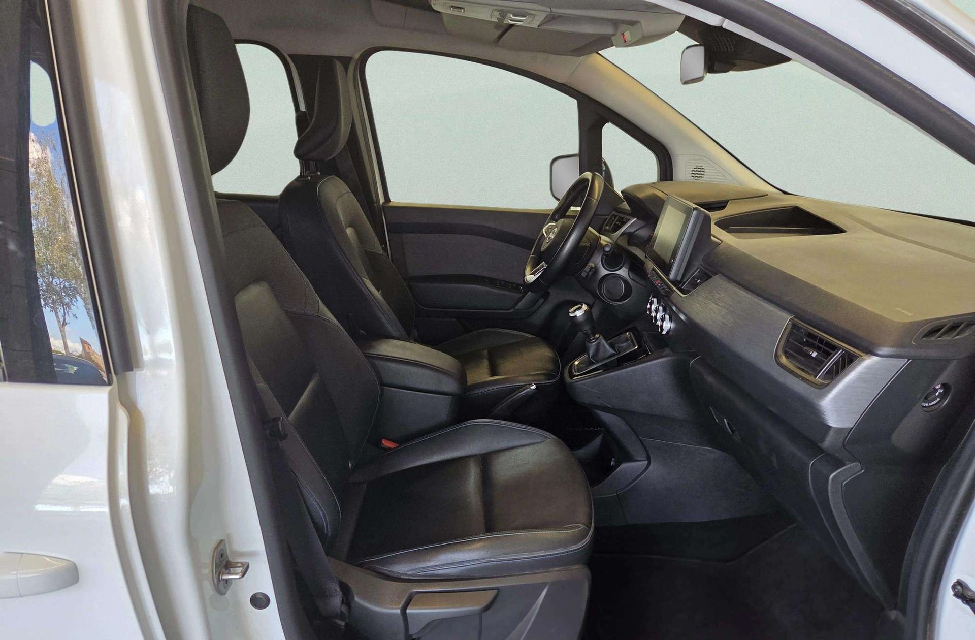 Nissan Townstar 1.3G L1 N-Connecta - foto 17