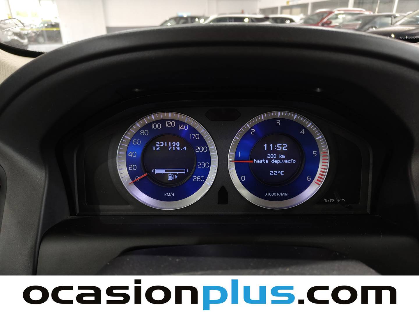Volvo XC60 Volvo XC60 D5 R-Design AWD Auto (205 CV) seminuevo