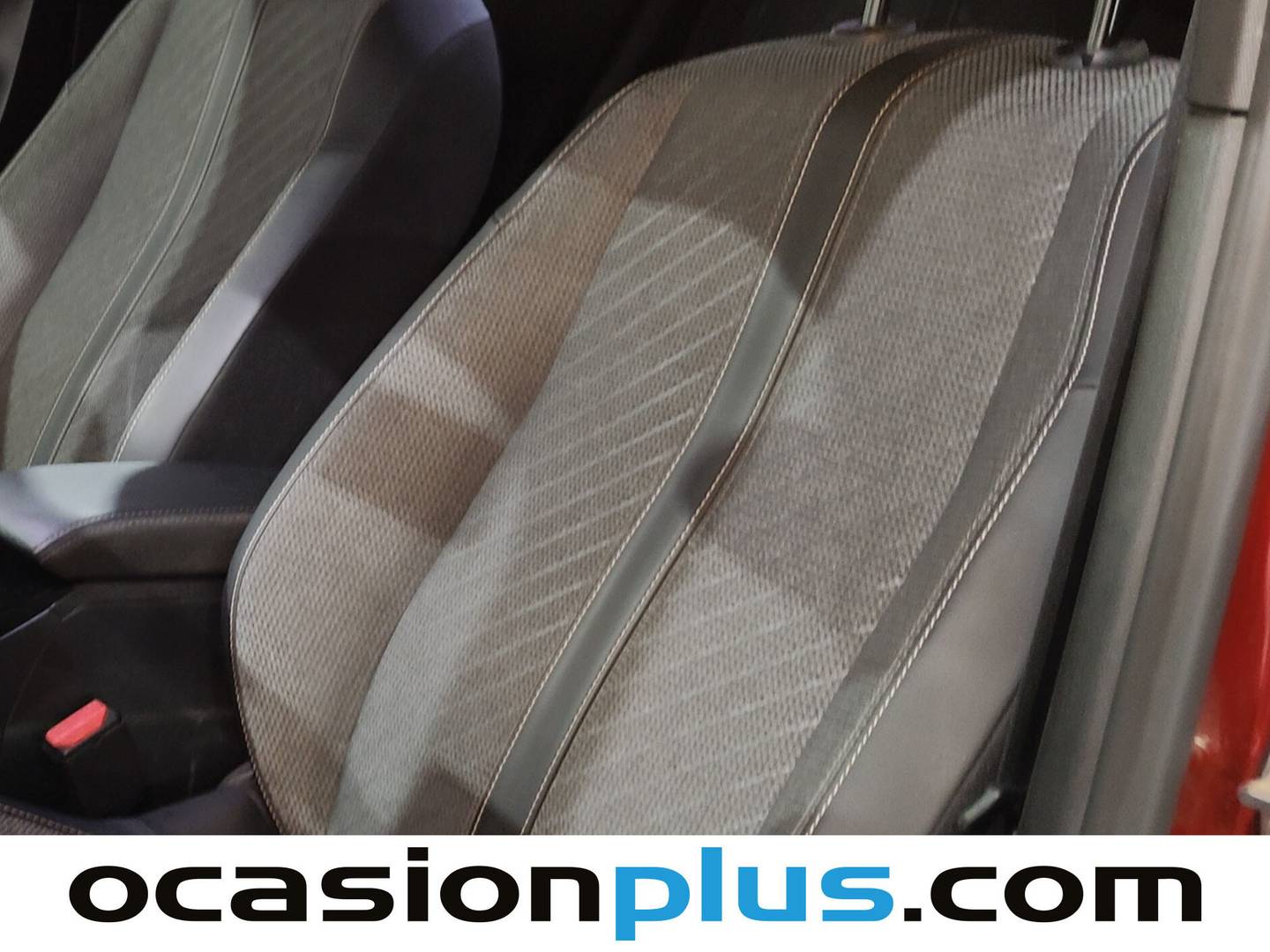 Acabados Peugeot 2008 Peugeot 2008 Allure Hybrid eDCS6 (145 CV)