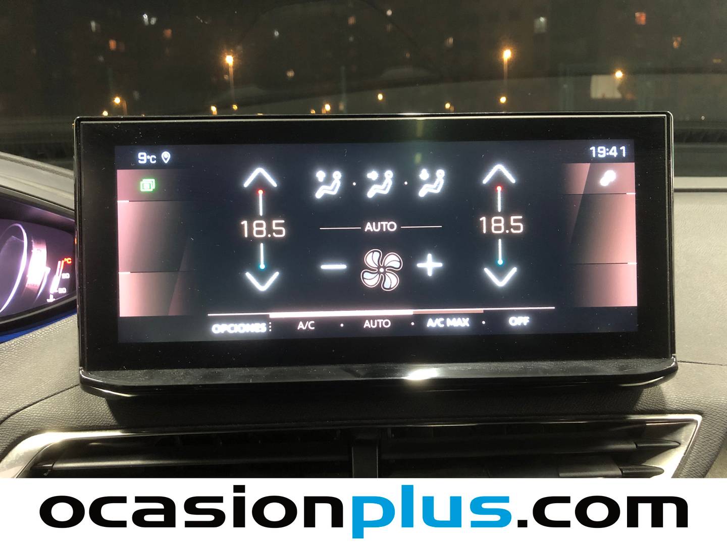 Foto Peugeot 3008 Peugeot 3008 PureTech 130 S&S GT EAT8 (130 CV)