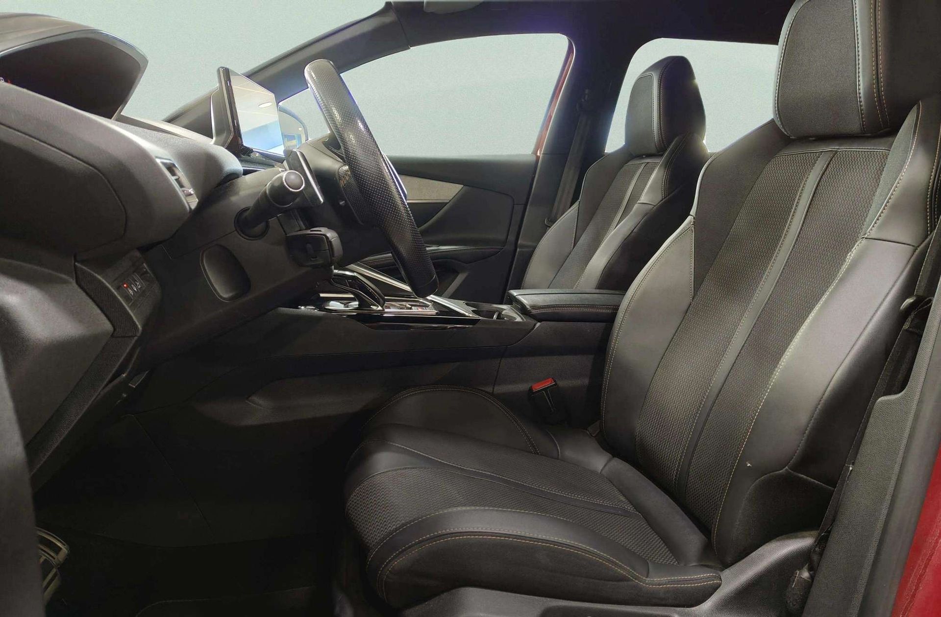 Peugeot 5008 PureTech 130 GT EAT8 7 plazas - foto 12