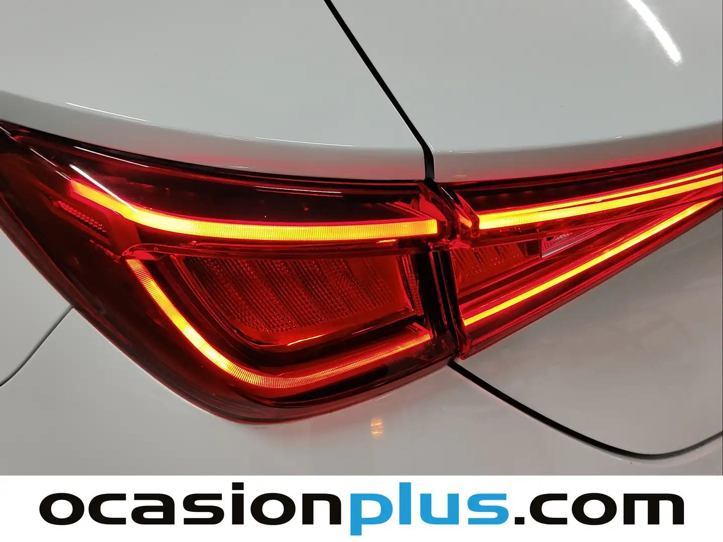 Foto Cupra León CUPRA León 1.5 eTSI DSG (150 CV)