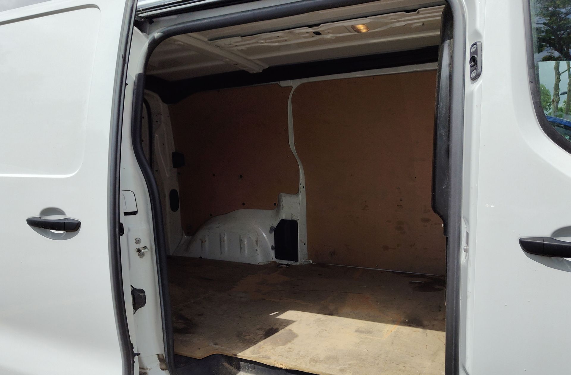 Peugeot Expert BlueHDi 100 Standard - foto 15