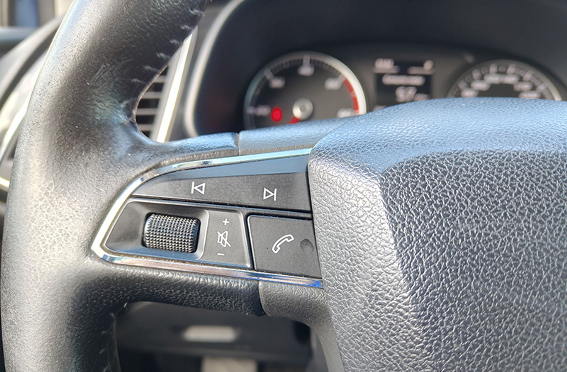 SEAT León 1.6 TDI CR Style DSG - foto 20