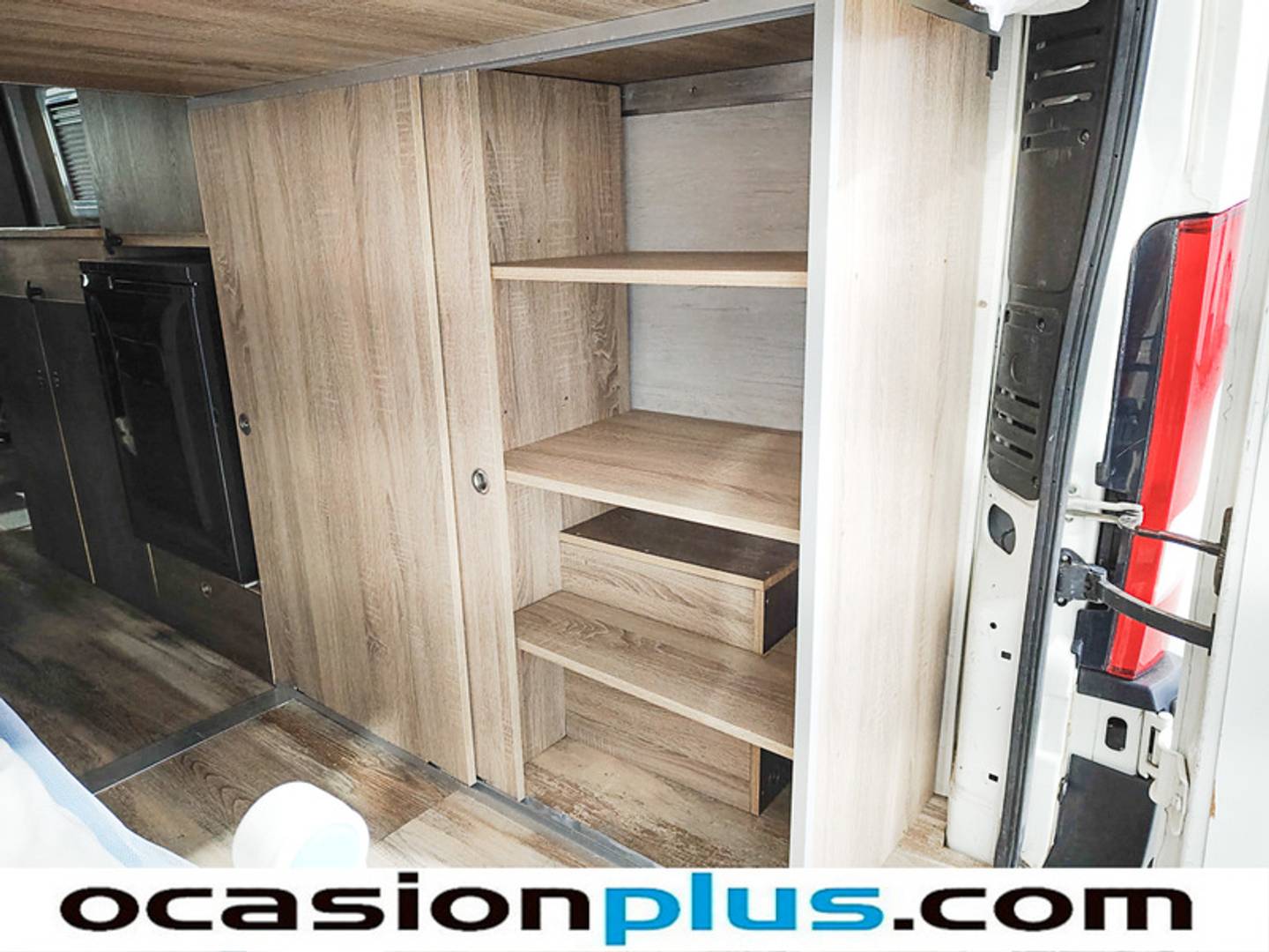 Foto Peugeot Boxer Peugeot Boxer Furgon BlueHDi 130 Pack 335 L3H2 (130 CV) Camperizada 4 Plazas