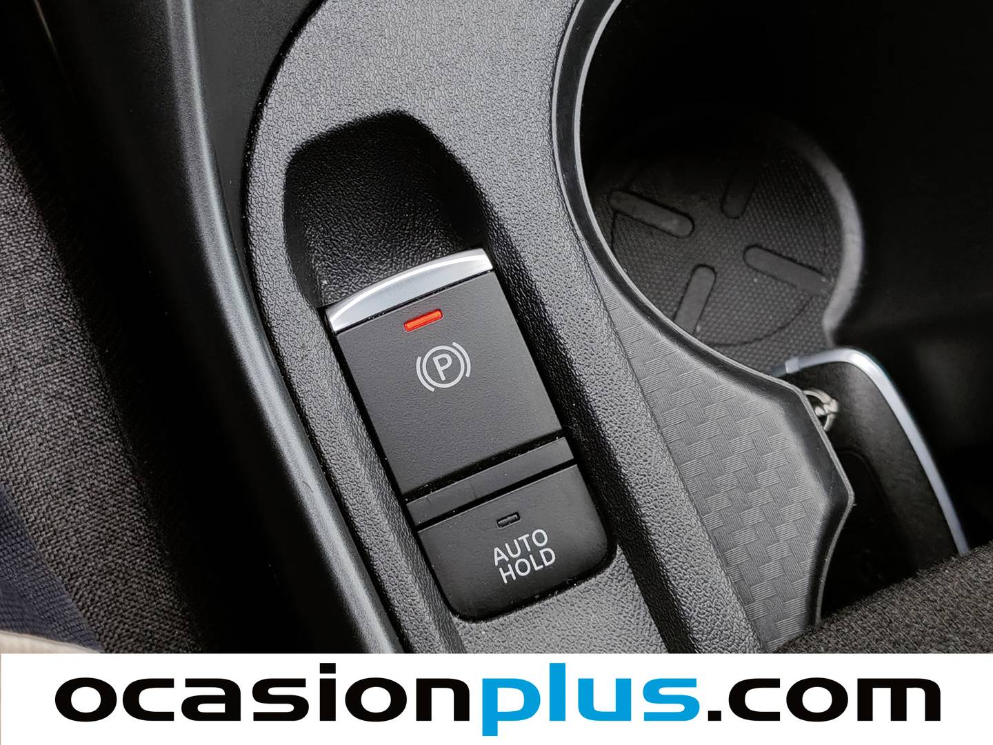 Foto Nissan JUKE Nissan Juke DIG-T N-Connecta 4x2 DCT (114 CV)