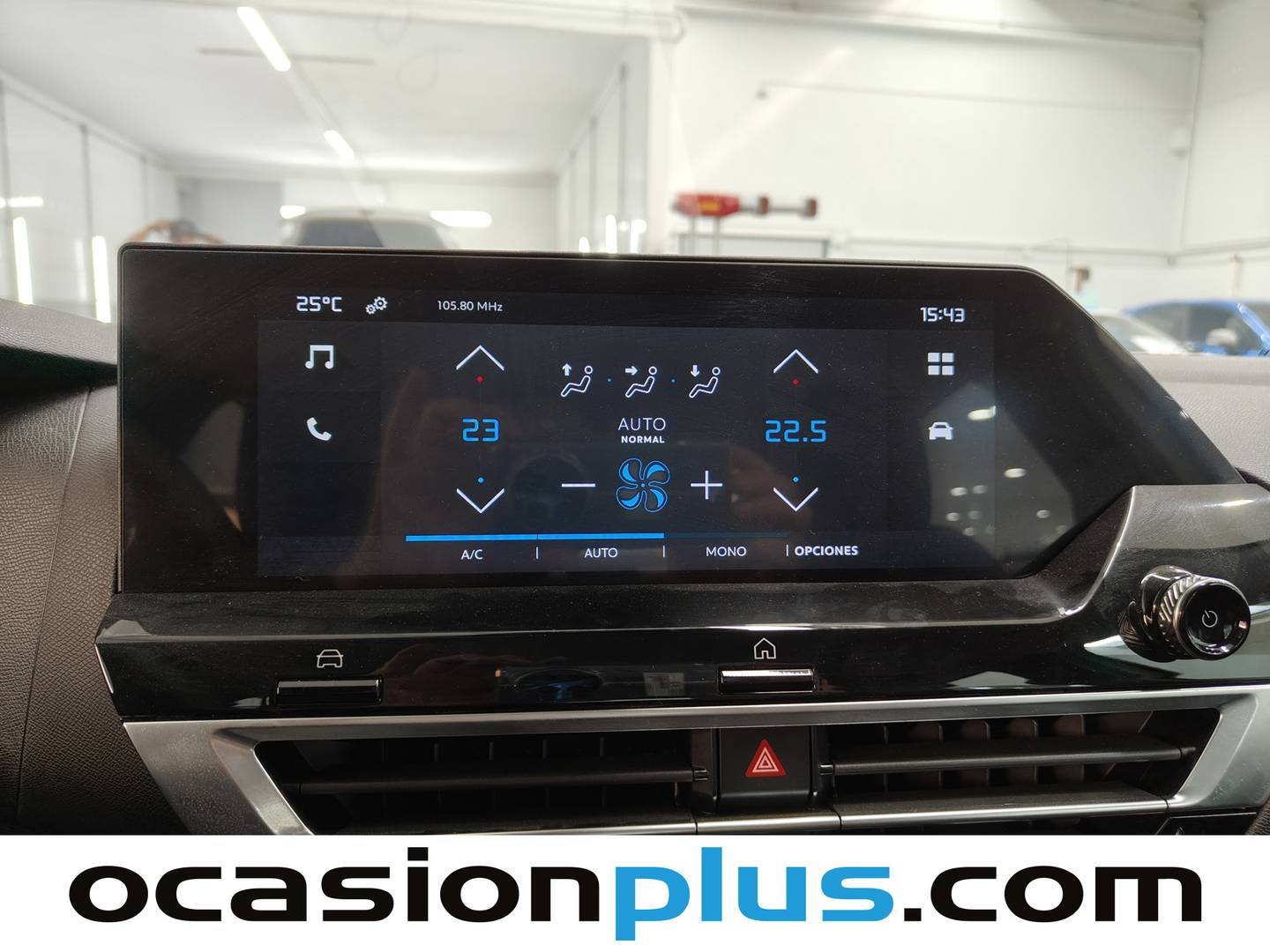 Foto Citroën ë-C4 X Citroen ë-C4 X 50KWh eléctrico Feel Pack (136 CV)