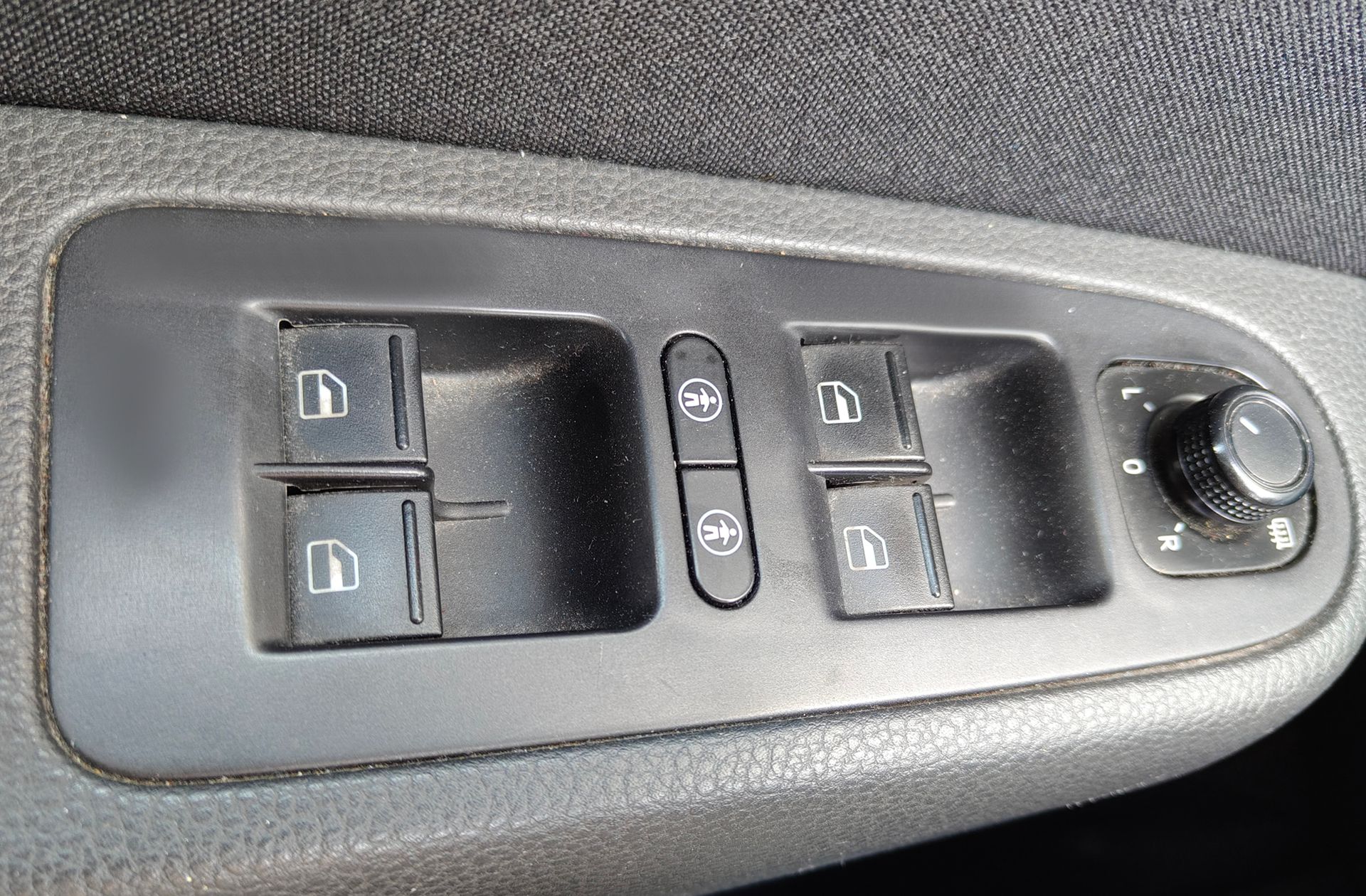 Volkswagen Sharan Advance 2.0 TDI DSG 7 plazas - foto 32