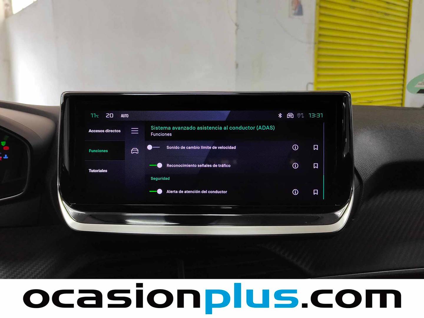 Foto Peugeot 208 Peugeot 208 PureTech 100 Allure 100 CV)