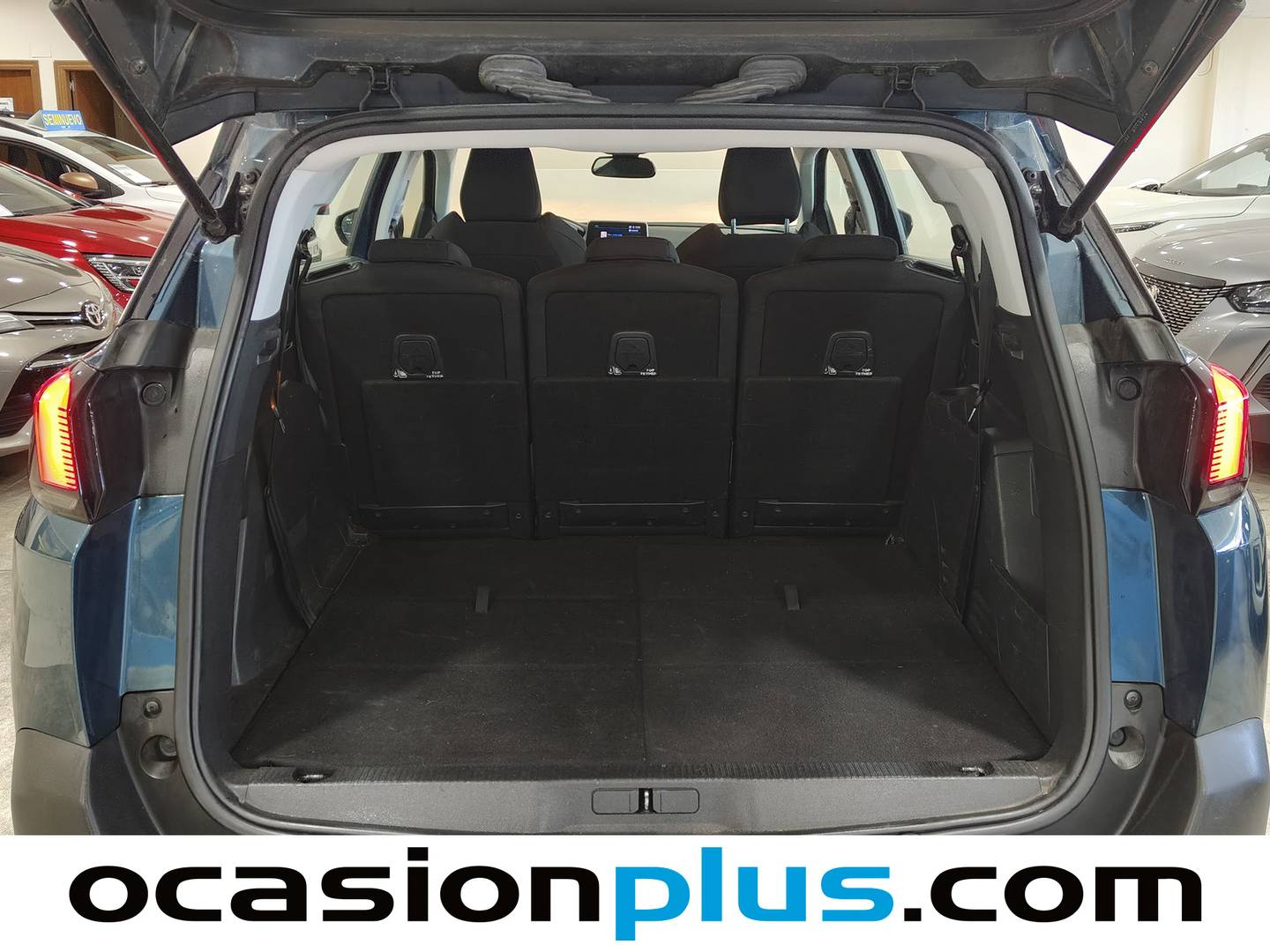 Foto Peugeot 5008 Peugeot 5008 PureTech 130 Active EAT8 (130 CV) 7 PLAZAS siete plazas