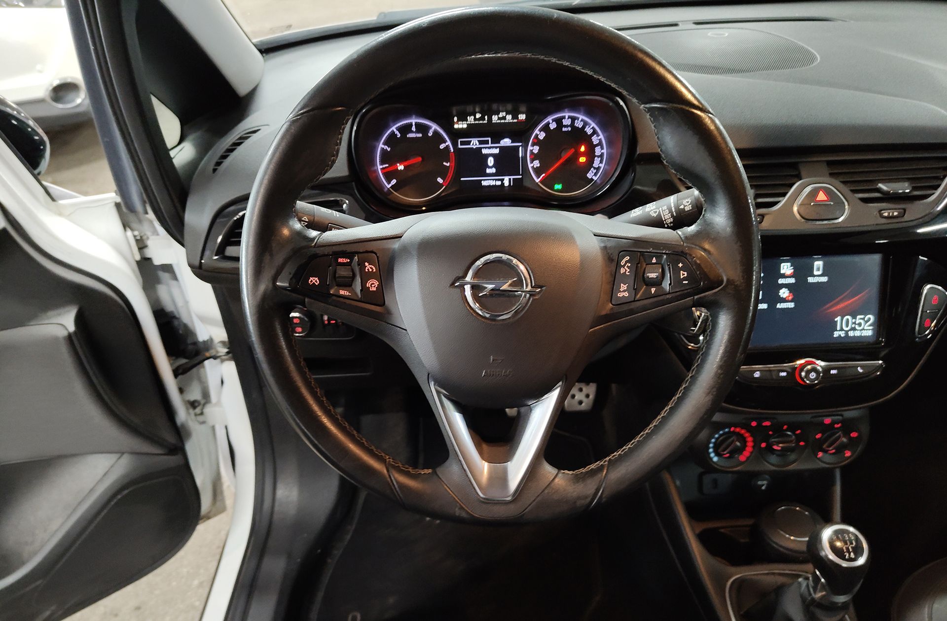 Opel Corsa 1.4 Color Edition - foto 18