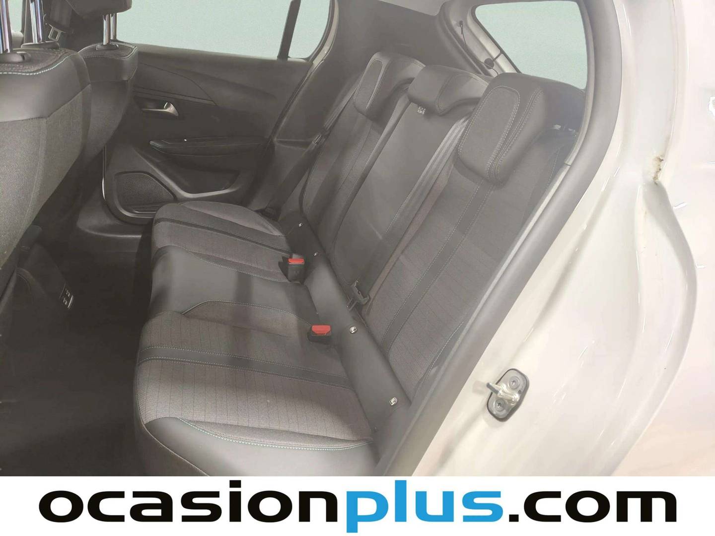 Foto Peugeot 208 Peugeot 208 PureTech 100 Allure (100 CV)