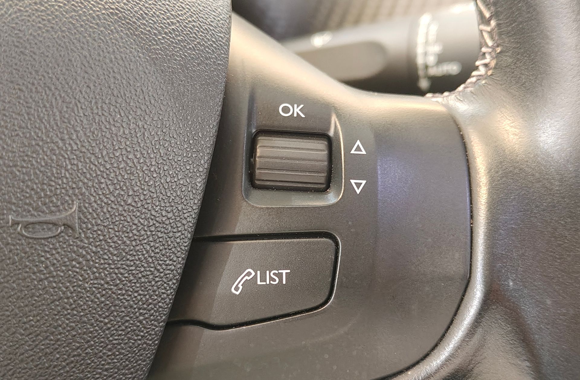 Peugeot 208 PureTech 82 Tech Edition - foto 30