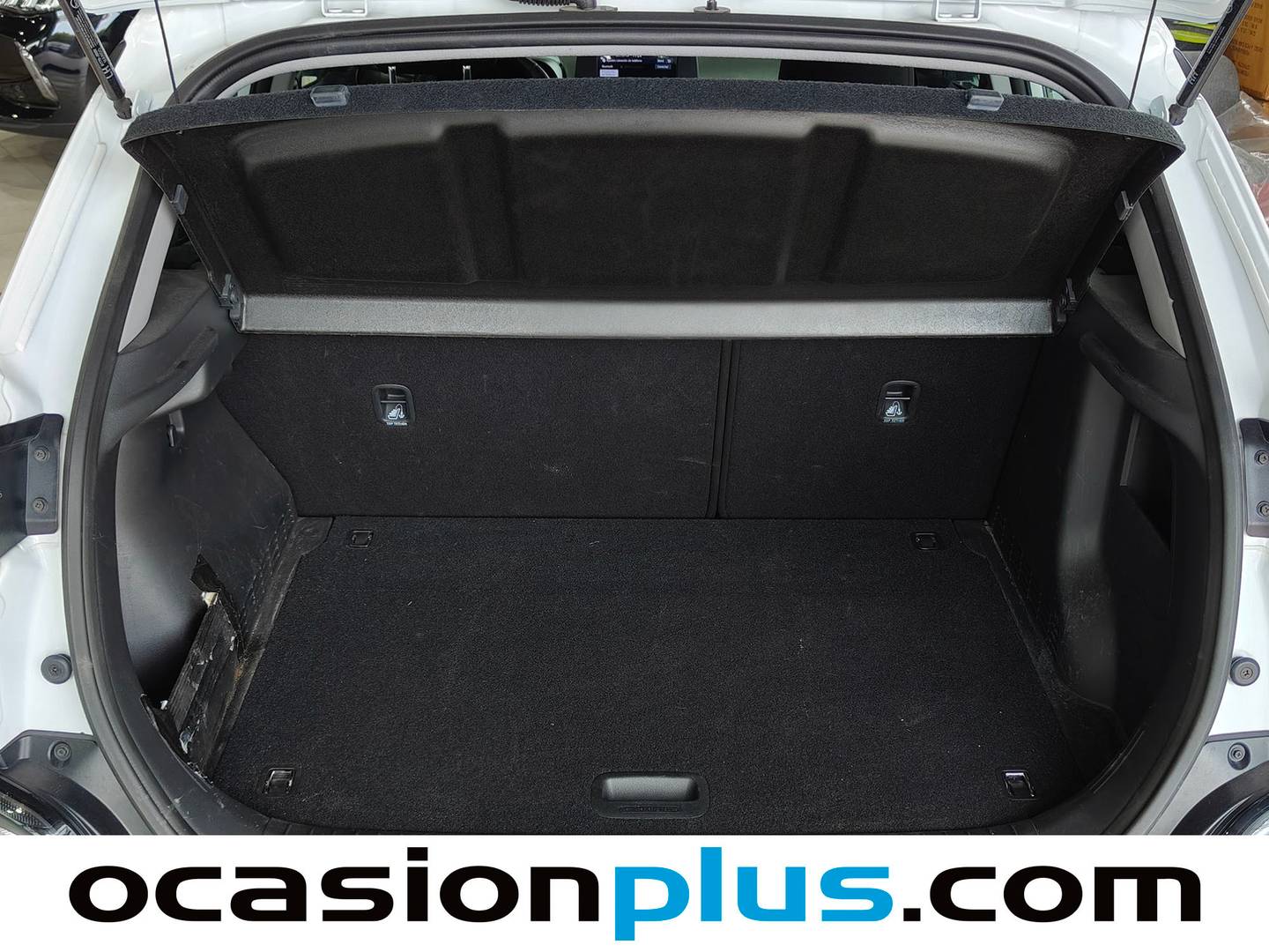 Fotos maletero Hyundai Kona Hyundai Kona 1.6 GDI HEV Maxx DCT (141 CV)