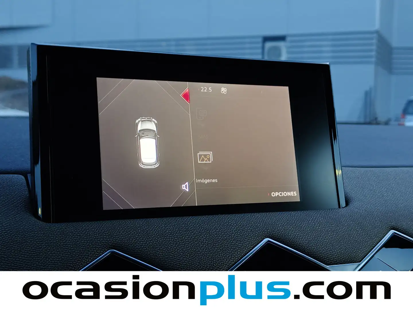 Foto DS DS 3 Crossback DS DS3 Crossback BlueHDi 100 So Chic (100 CV)