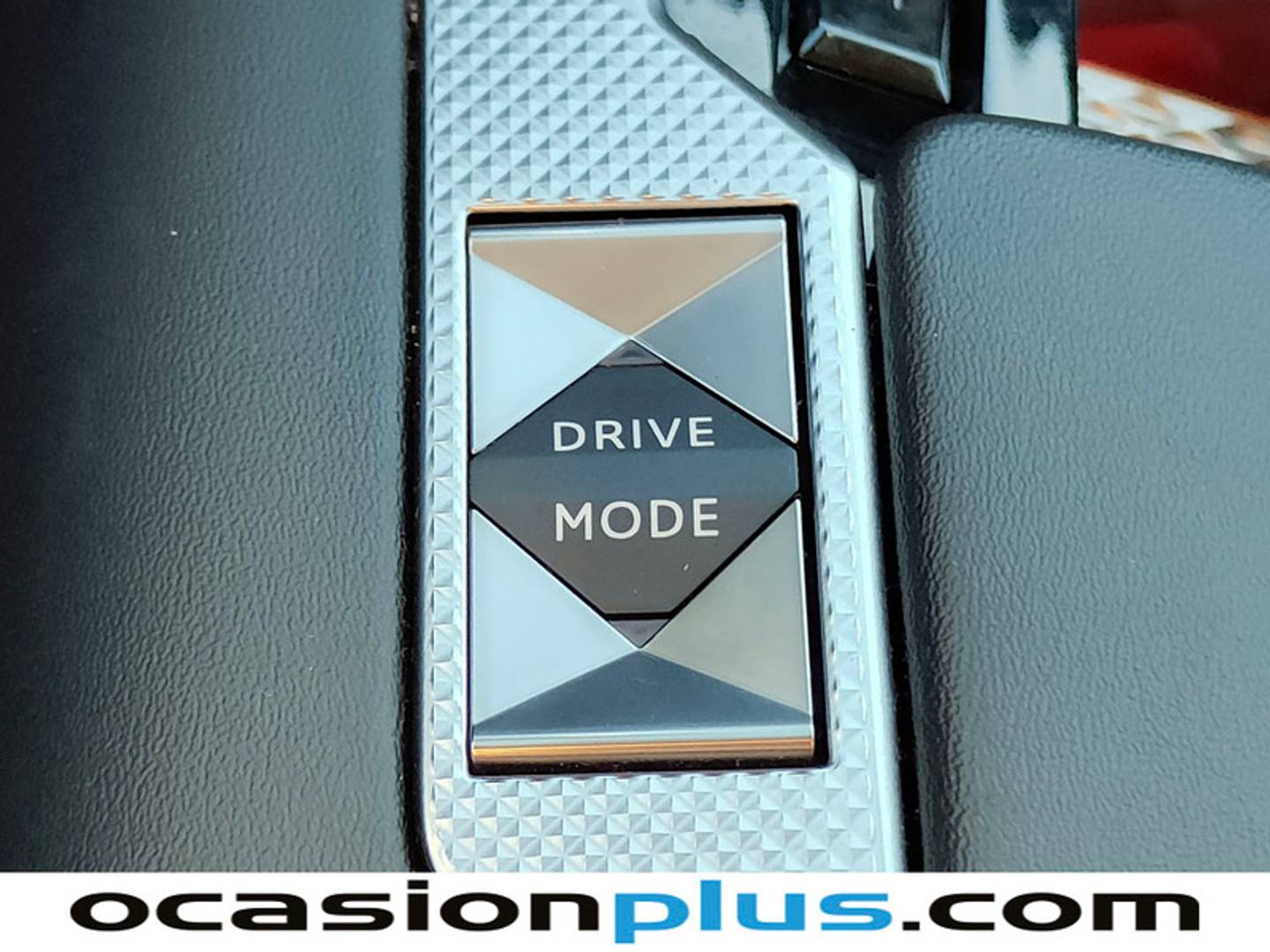 Foto DS DS 4 DS DS4 BlueHDi 130 Trocadero Auto (130 CV)